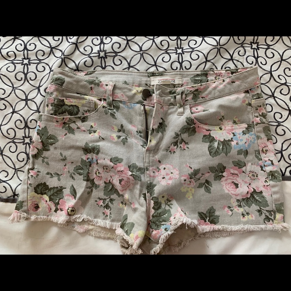 Forever 21 floral denim shorts
